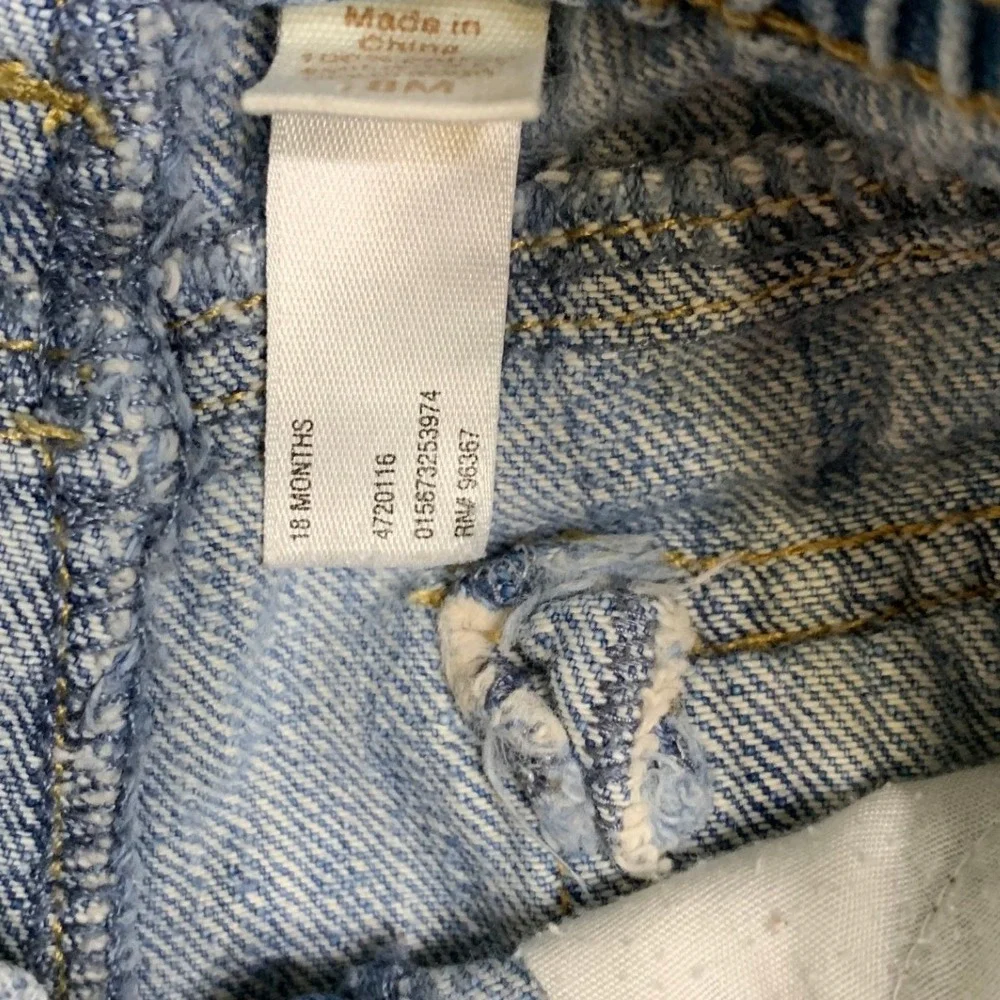 Oshkosh B'gosh Baby Girls Denim Jeans Elastic Waist Flower Accent Size 18 Months